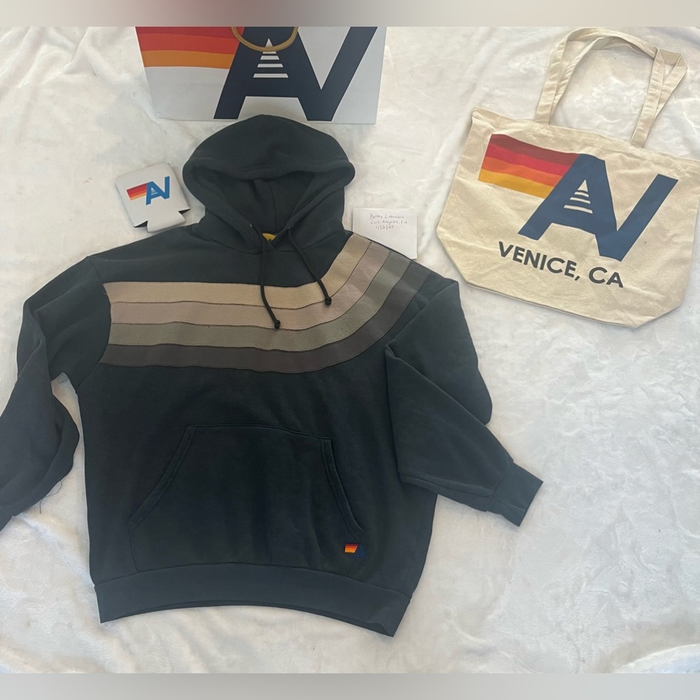 - -NWT Aviator Nation  Wave Stripe 4  Relaxed   Pullover Hoodie Small + Tote